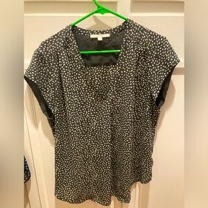 Fun 2 Fun Women’s XL V-Neck Sheer Blouse Grey w/ White Feather Pattern